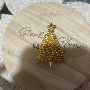 vintage christmas 🎄 brooch